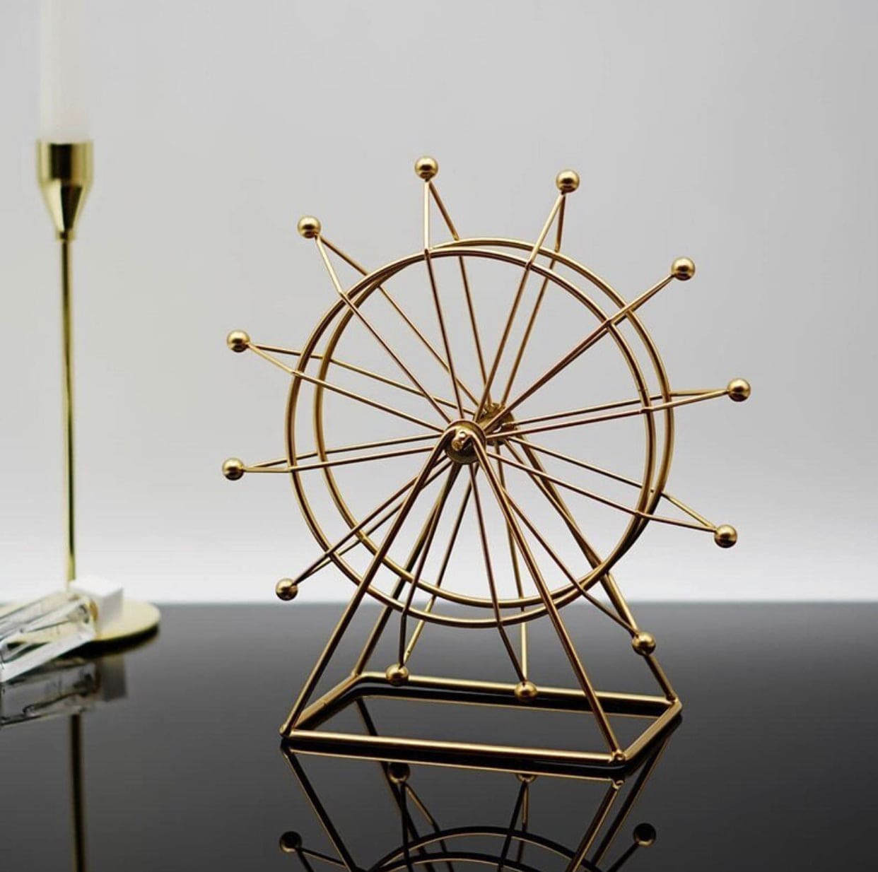 Metal Ferris Wheel, Nordic Iron Rotating Ferris Wheel, Home Decor Ferris Wheel Metal Ferris Wheel, Nordic Iron Rotating Ferris Wheel, Home Decor Ferris Wheel